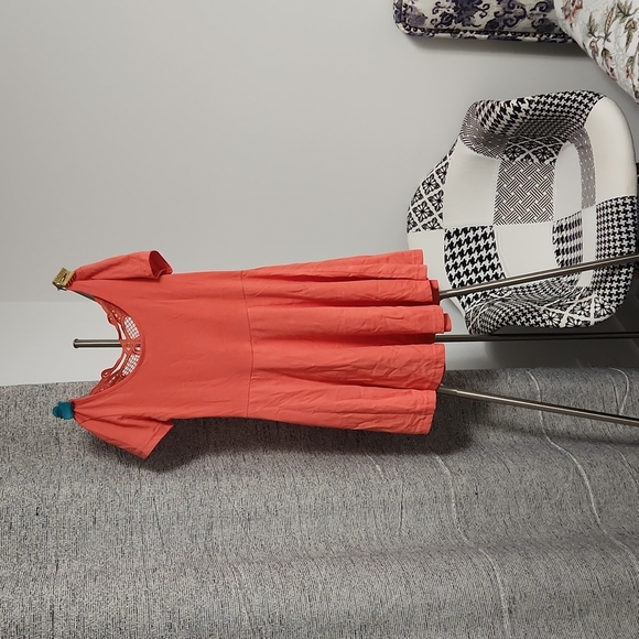 Campus mini dress,small size - Picture 1 of 2